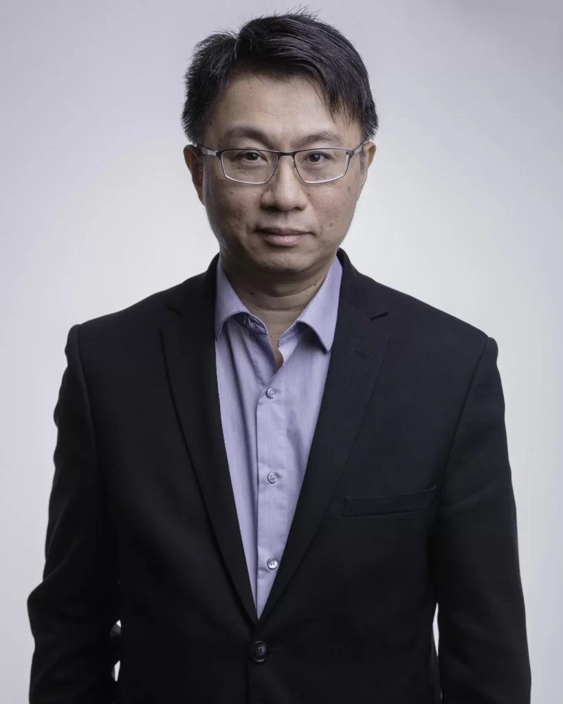 Head shot - Tim Shiu